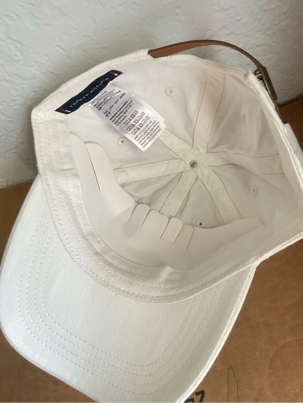 Tommy Hilfiger White Cotton Baseball Cap with Red & Navy Accent